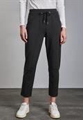 Hose im Loose Fit black