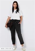 Hose im Loose Fit black