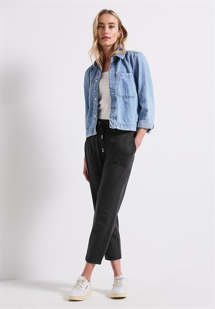 Hose im Loose Fit black