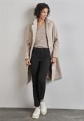 Hose im Slim Fit black