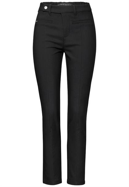 Hose im Slim Fit black