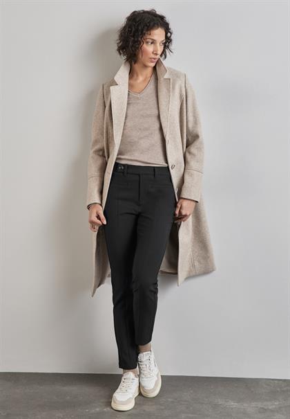 Hose im Slim Fit black