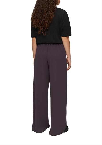Hose lila