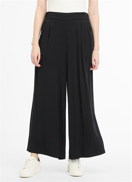 Hose Loggan 1010 black