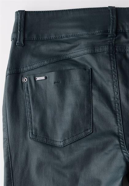 Hose mit Coating cool vintage green