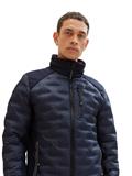 Hybrid Jacke mit recyceltem Polyester sky captain blue