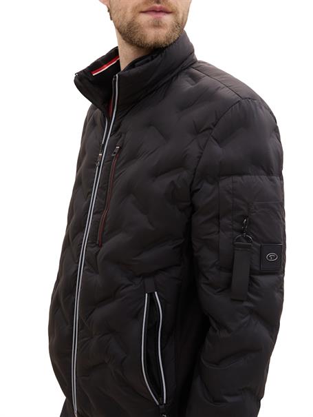 Hybrid Jacke mit verstaubarer Kapuze black