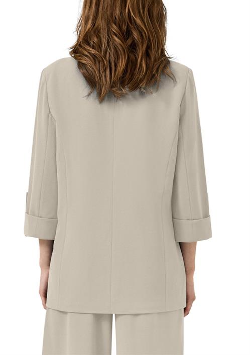 indoor-blazer-beige