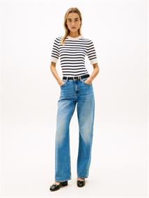 ivory petal-dark n navy stp