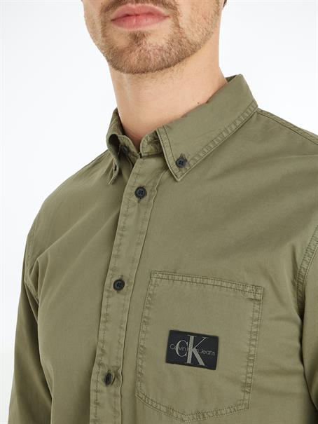 J30J325772 dusty olive
