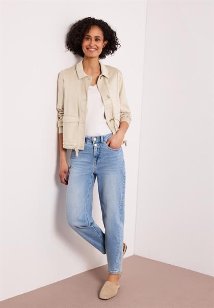 Jacke aus Velours mit Knopfleiste clay sand
