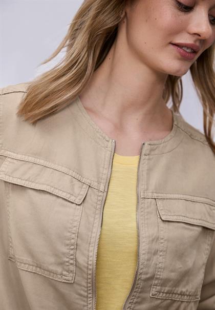 Jacke im Washed-Look mit Tunnelzug safari beige
