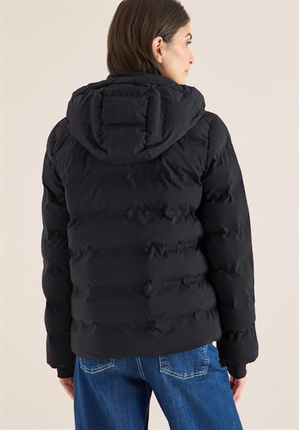 Jacke mit moderner Steppung black