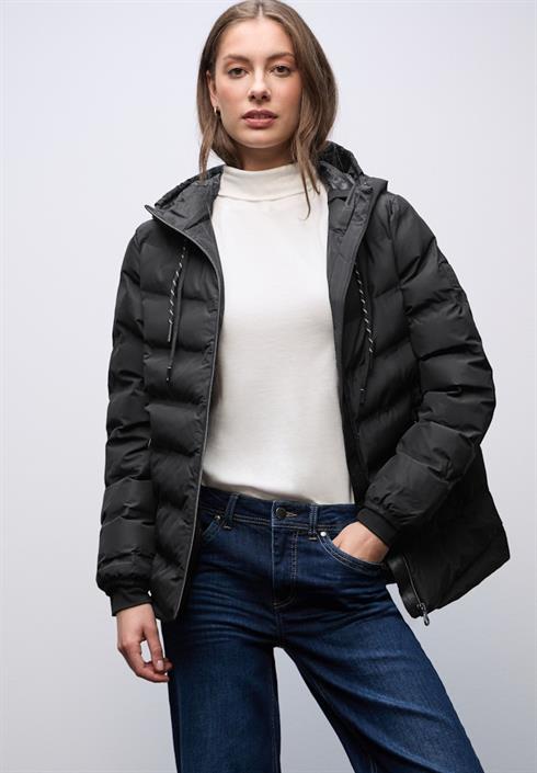 jacke-mit-steppmuster-black