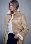 Jacke mit Teddy-Details reef sand