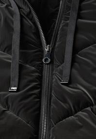 Jacke mit Wellen-Steppung black