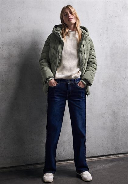 Jacke mit Wellen-Steppung lichen green