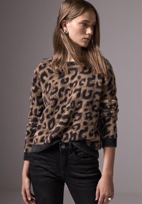 jaquard-pullover-mocha-kiss