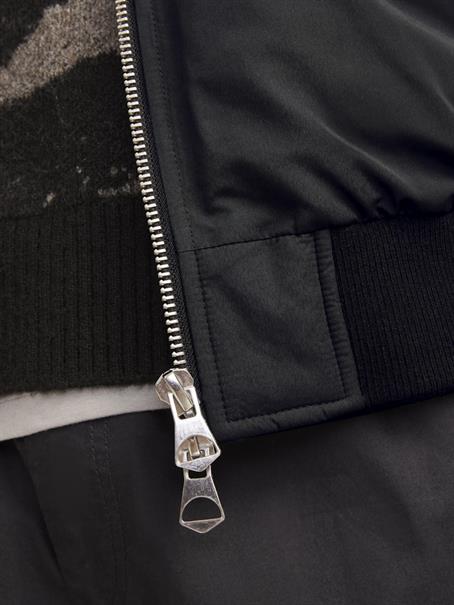 JCOKINETIC SOFT UTILITY BOMBER LN black