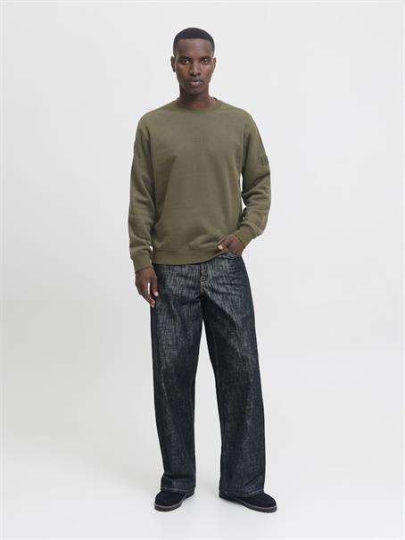 JCOPOINT SWEAT BADGE CREW NECK BF grape leaf