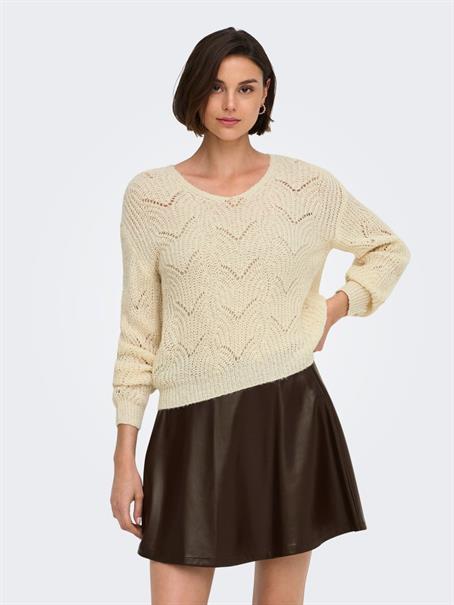 JDYBADUT L/S V-NECK STRUC GLITT PULL KNT crème brûlée