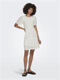 JDYCARLA CATHINKA S/S DRESS JRS NOOS cloud dancer