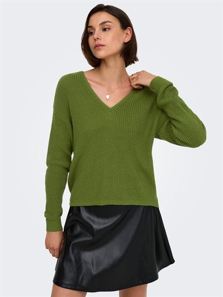 JDYEVIE L/S V-NECK PULLOVER KNT cedar green