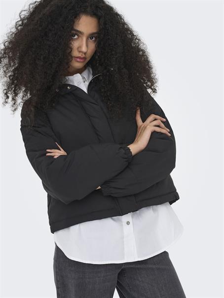 JDYFREY FLOTTE SHORT JACKET OTW YFM NOOS black