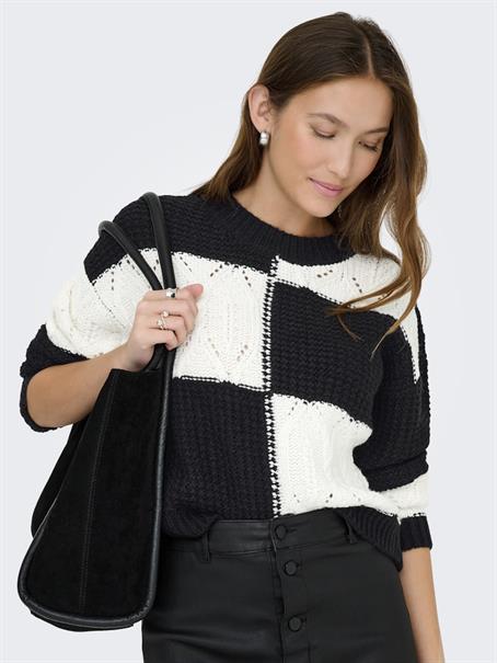 JDYJUSTY L/S MIX STRUC PULLOVER KNT NOOS black