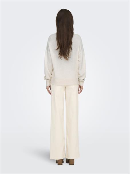 JDYLOVELLA L/S HEART PULLOVER KNT cloud dancer