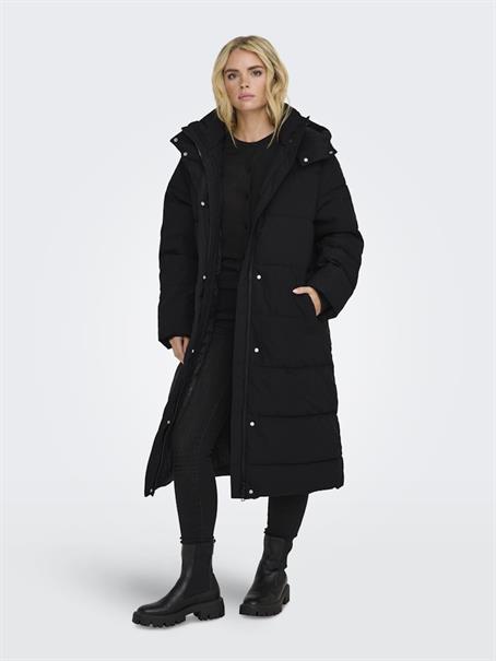 JDYMAJA LONG PADDED JACKET OTW YFM NOOS black
