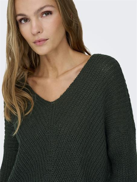 JDYNEW MEGAN L/S PULLOVER KNT NOOS scarab