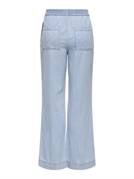JDYNEW PENNY HW STRAIGHT JEANS LBD DNM light blue denim