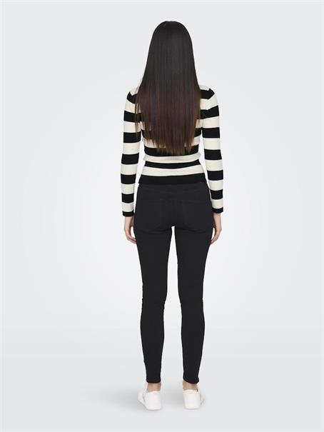 JDYPLUM L/S O-NECK PULLOVER KNT NOOS black