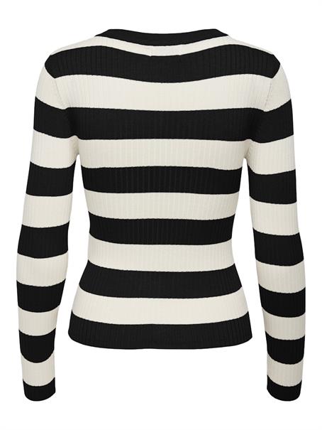 JDYPLUM L/S O-NECK PULLOVER KNT NOOS black