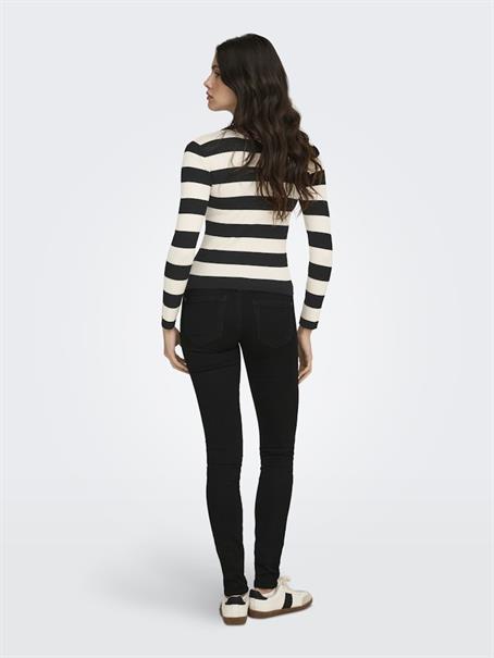 JDYPLUM L/S O-NECK PULLOVER KNT NOOS black