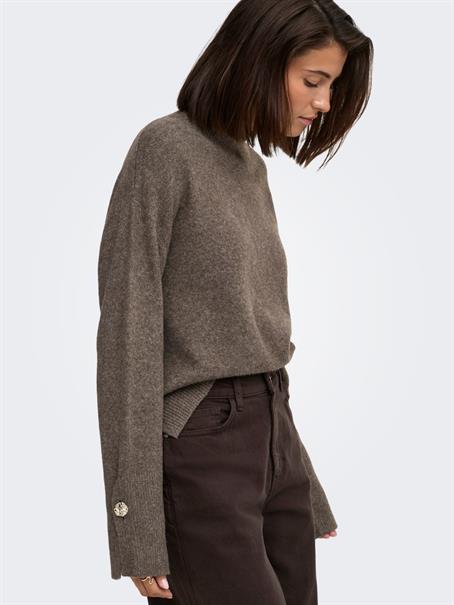 JDYSABRINA L/S HN DETAIL PULLOV KNT NOOS falcon