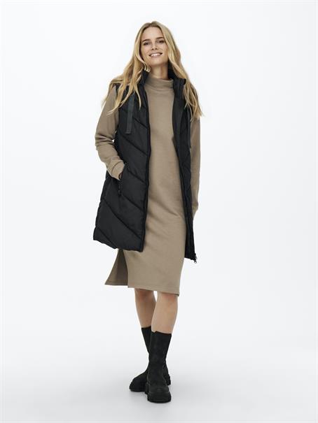 JDYSKYLAR LIFE HOOD WAISTCOAT OTW NOOS black