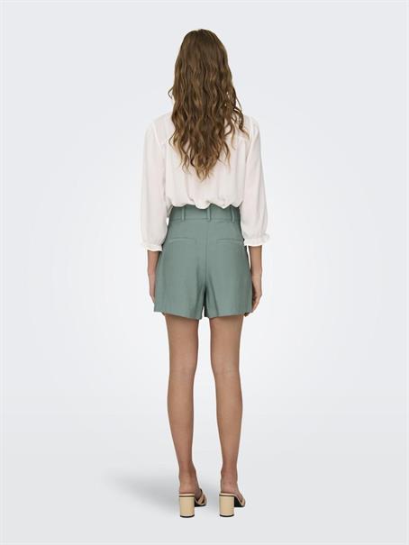 JDYSOLDE HW SHORTS PNT chinois green