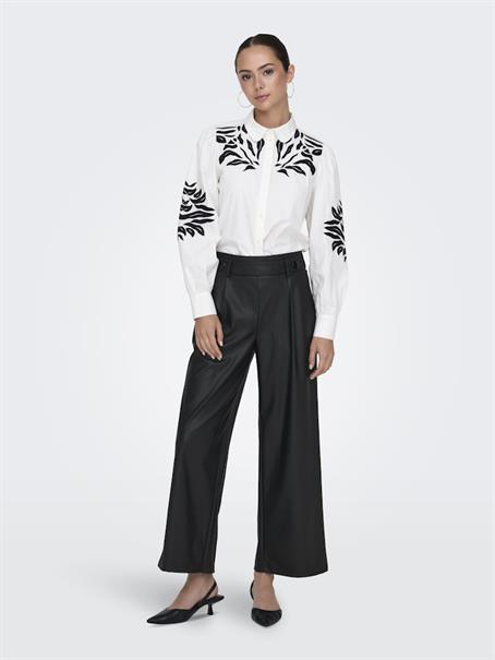 JDYSOYA GEGGO PU PANT JRS NOOS black