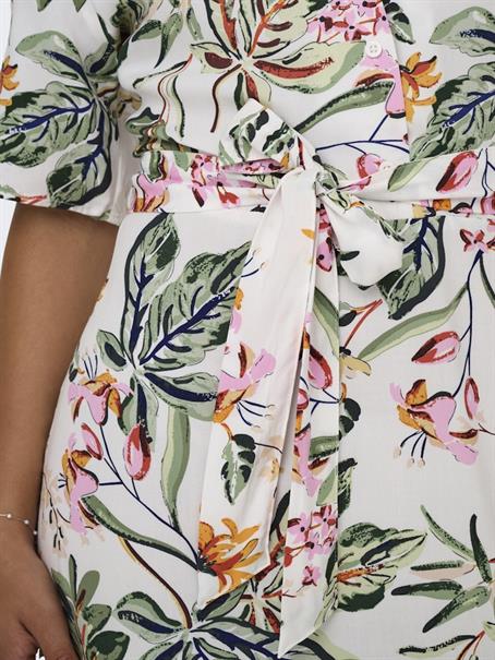 JDYSTARSEZEN LIFE 2/4 MIDIDRESS WVN NOOS cloud dancer