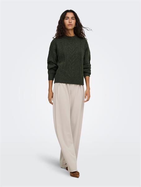 JDYSUSANNA L/S HN CABLES PULLOVER KNT forest night