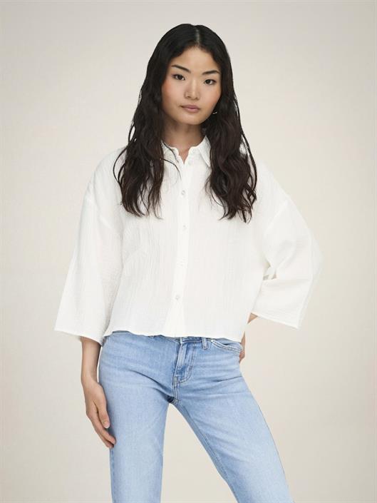 jdytheis-life-3-4-crop-shirt-wvn-noos-cloud-dancer