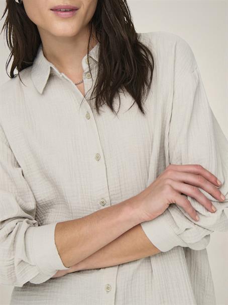 JDYTHEIS LIFE L/S LOOSE SHIRT WVN NOOS silver lining
