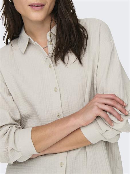 JDYTHEIS LIFE L/S LOOSE SHIRT WVN NOOS silver lining