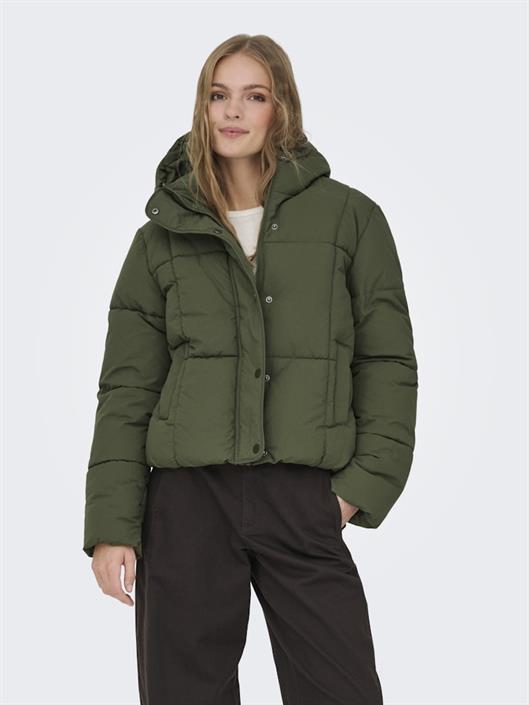 jdywonder-short-hood-puffer-otw-sij-ivy-green