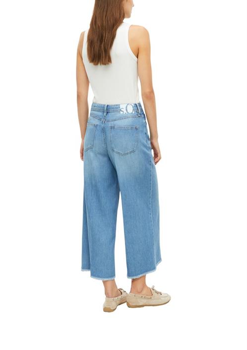 jeans-hose-blau