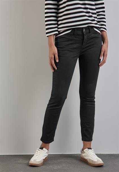 Jeans im Casual Fit clean black wash