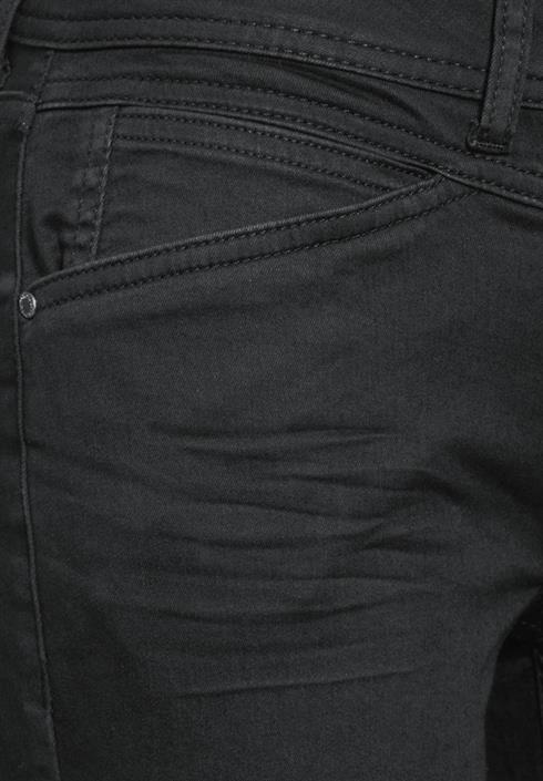 jeans-im-casual-fit-clean-black-wash