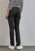 Jeans im Casual Fit deep black wash